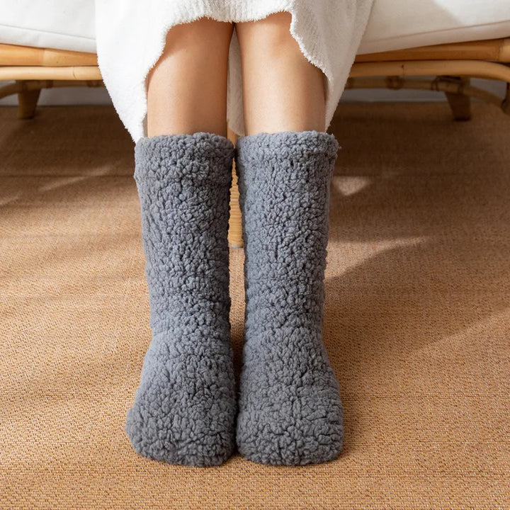 Women’s Socks with Sherpa Lining and Non-slip Pads